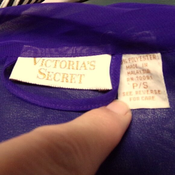 Vintage Victoria's Secret Gold Label Sheer Purple Robe - Picture 2 of 5